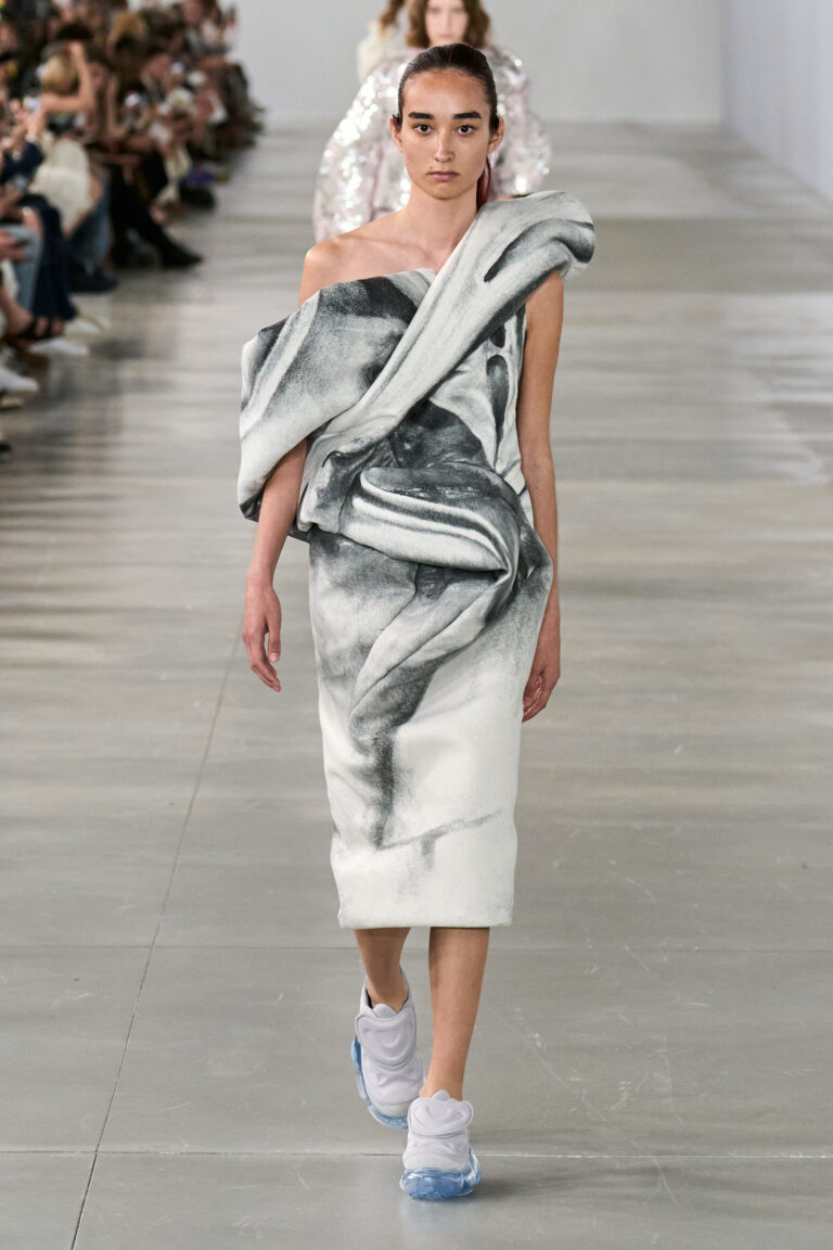 Chia-Ying Lin's collection, Polimoda Graduation Show 2023